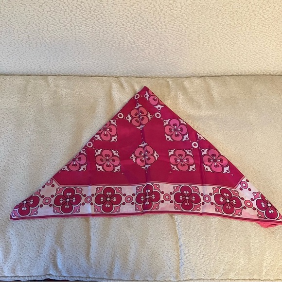 VTG  Burmel Italy Silk Square Scarf Mod Geometric Flower Pink And White 25in - Picture 6 of 9